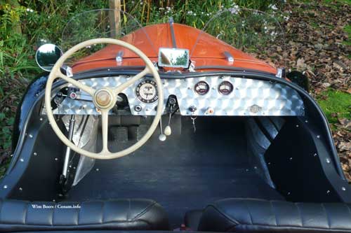 Willy Ton met Panhard Dyna X P1020729