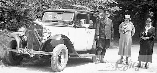 Citroen-10CV-Saloon-1933-M-41534