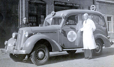 Studebaker-1937-type-HZ-77208-carr-Asberg-garage